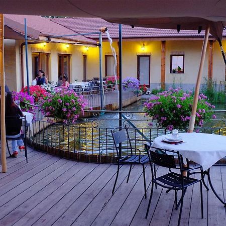 Agriturismo Cascina Madonnina Pregnana Milanese Exteriér fotografie