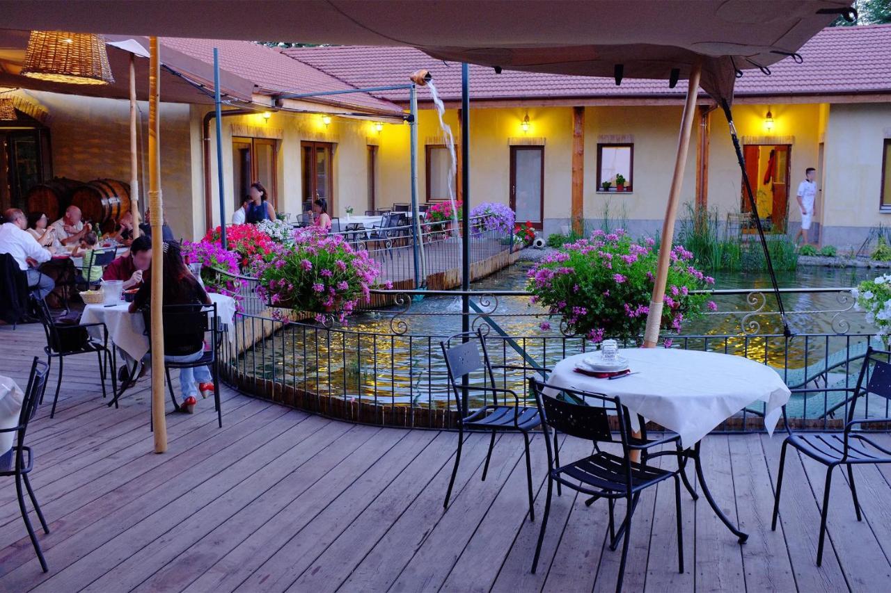 Agriturismo Cascina Madonnina Pregnana Milanese Exteriér fotografie